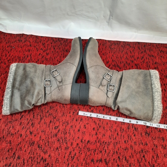 Torrid Women's Booties Sweater Knit Trim Buckle Accent Gray Size 11 - Picture 4 of 14
